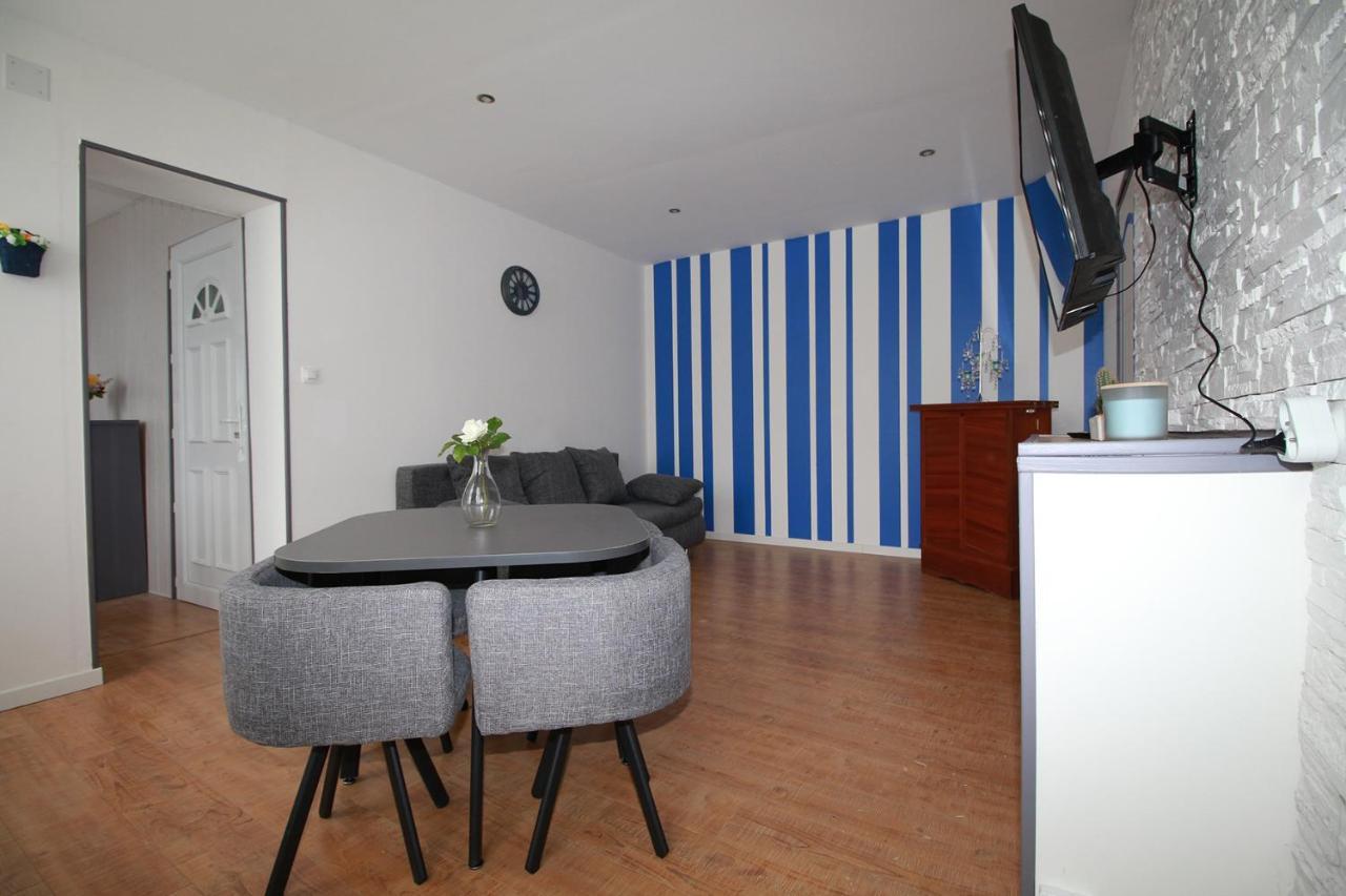 Apartmán Santorini La Fere Exteriér fotografie
